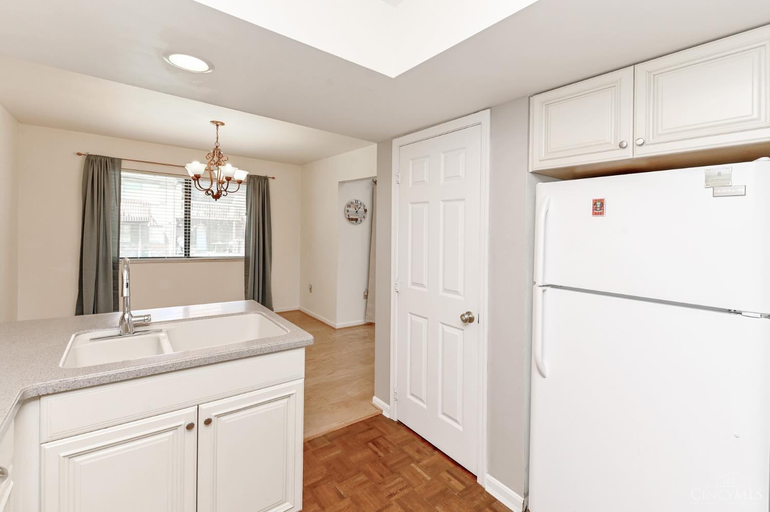 275 Bennington Way