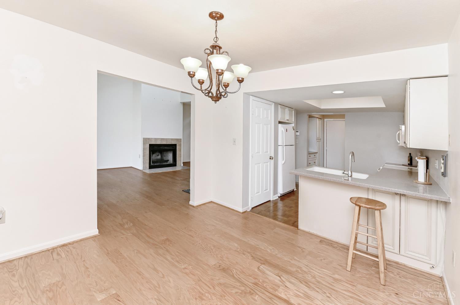 275 Bennington Way