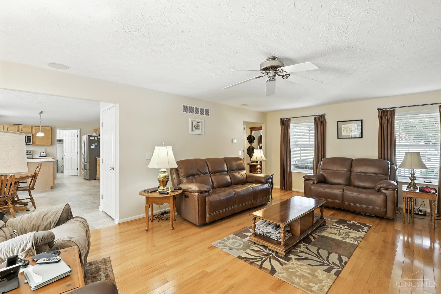 5596 Shady Meadows Drive