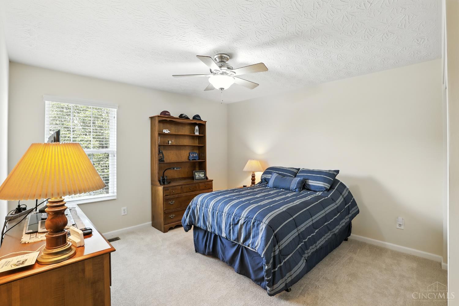 5596 Shady Meadows Drive