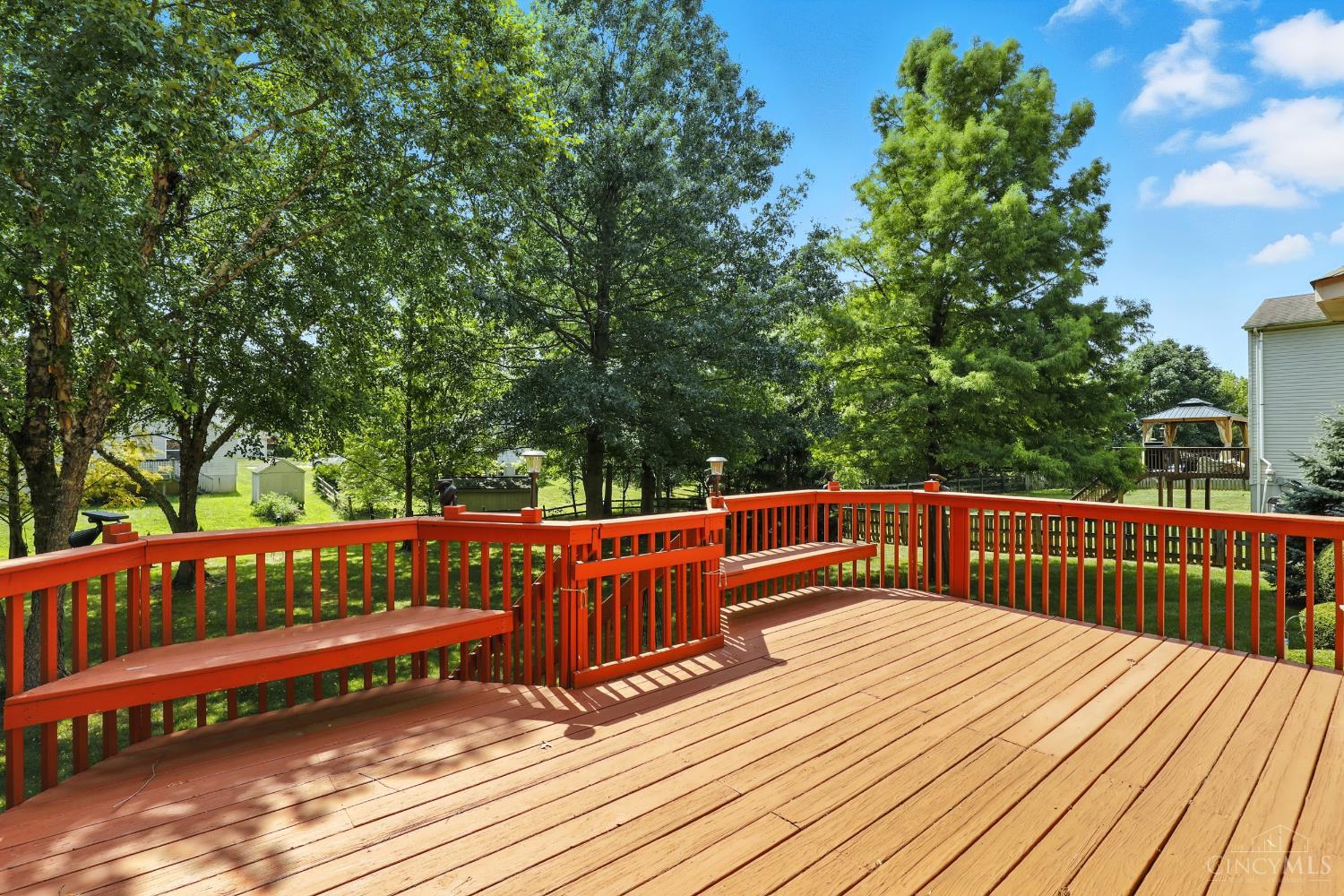 5596 Shady Meadows Drive