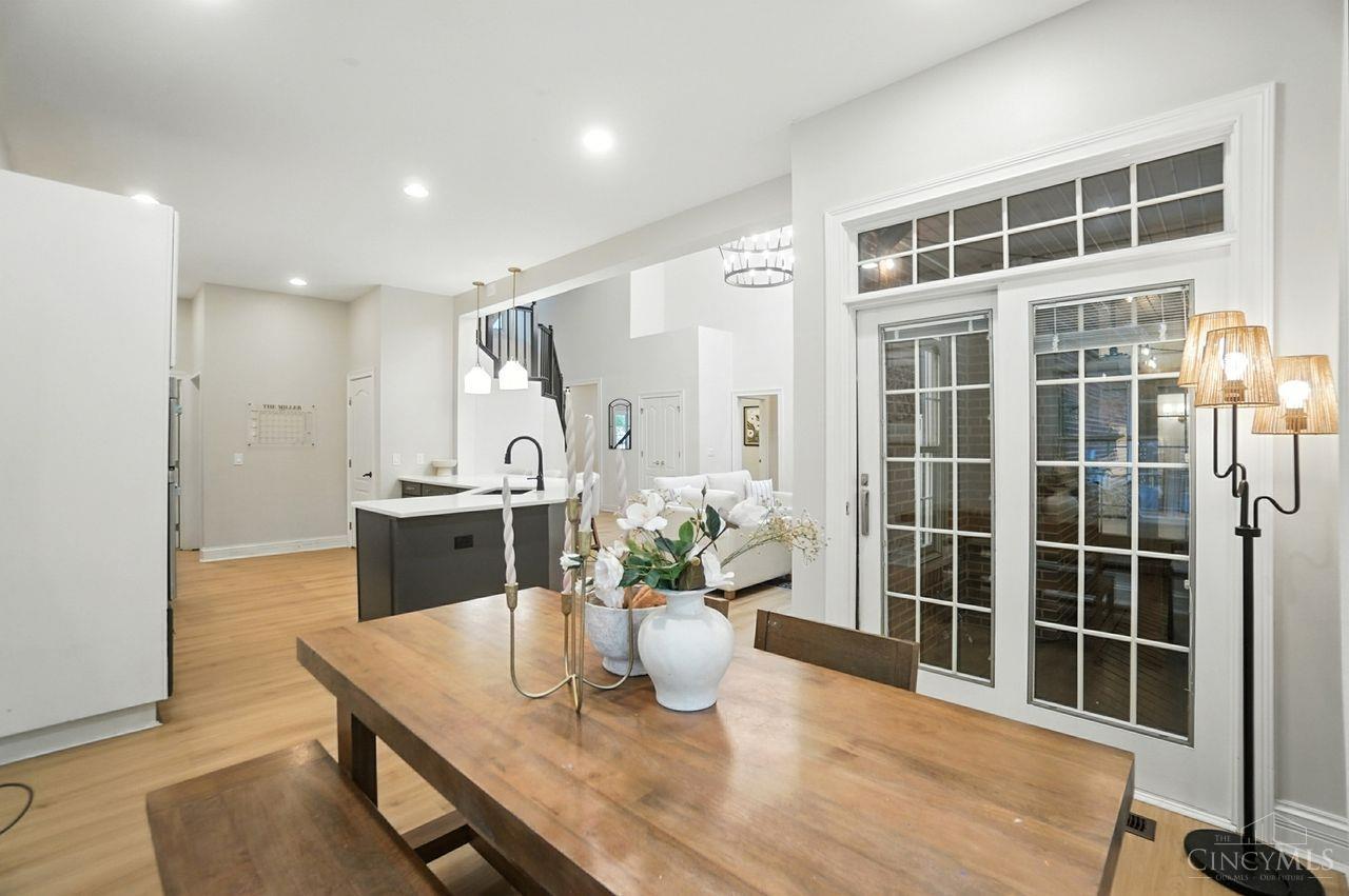 1555 Sharjoy Court