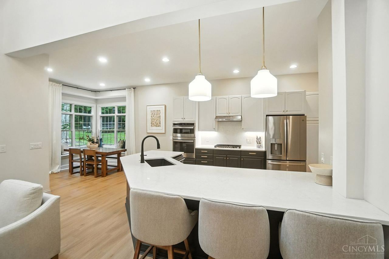 1555 Sharjoy Court