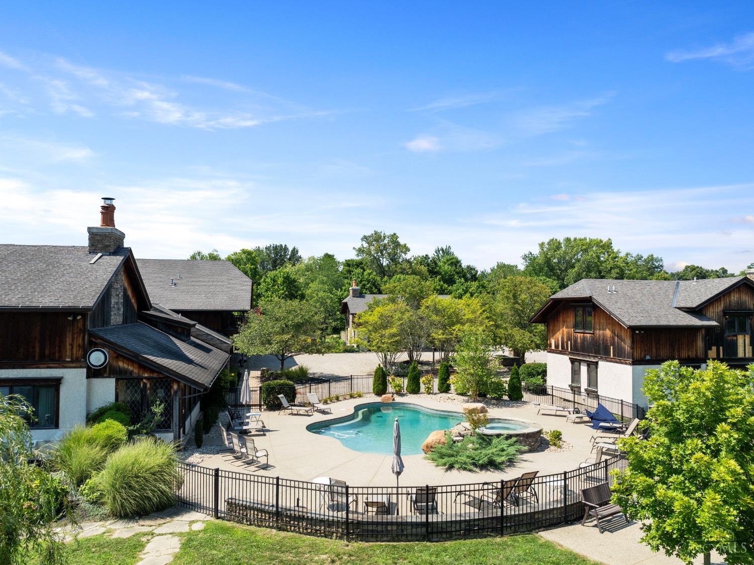 3224 Garden View Court