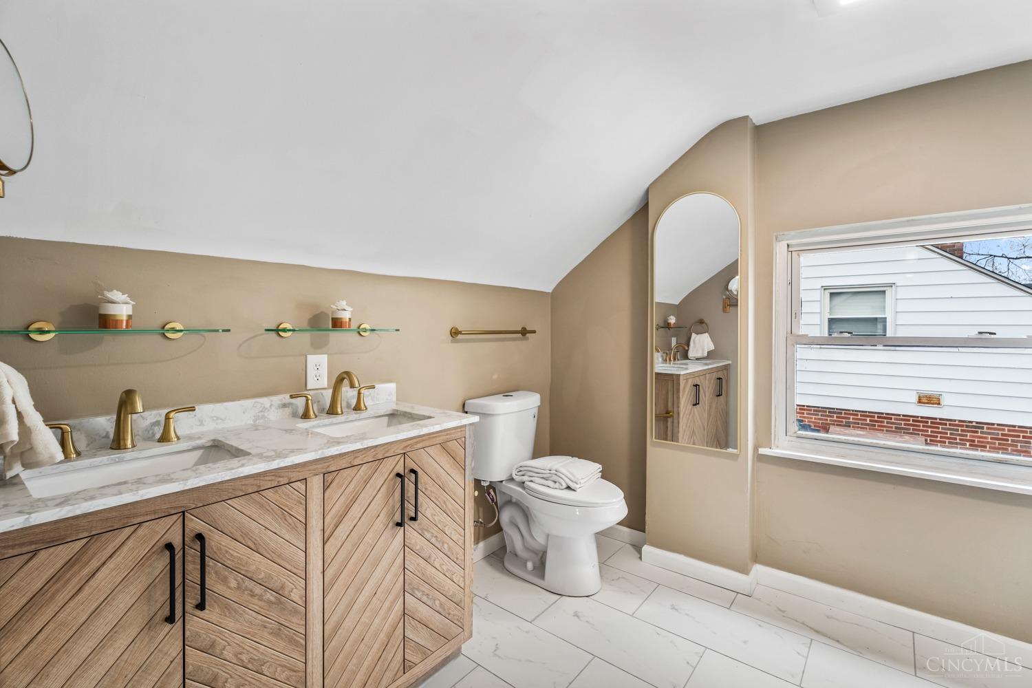 4126 Orchard Lane