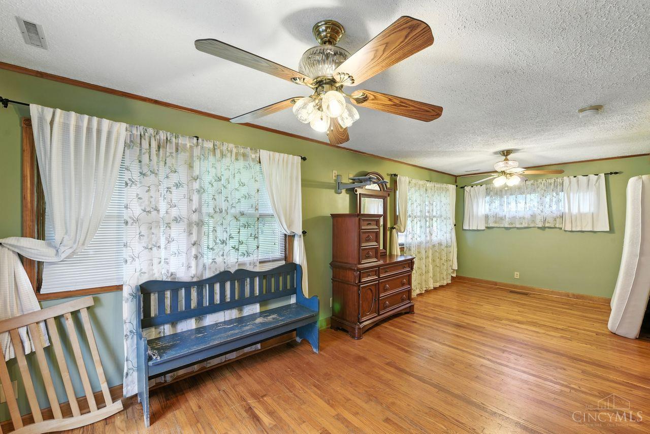 81 Grandview Drive
