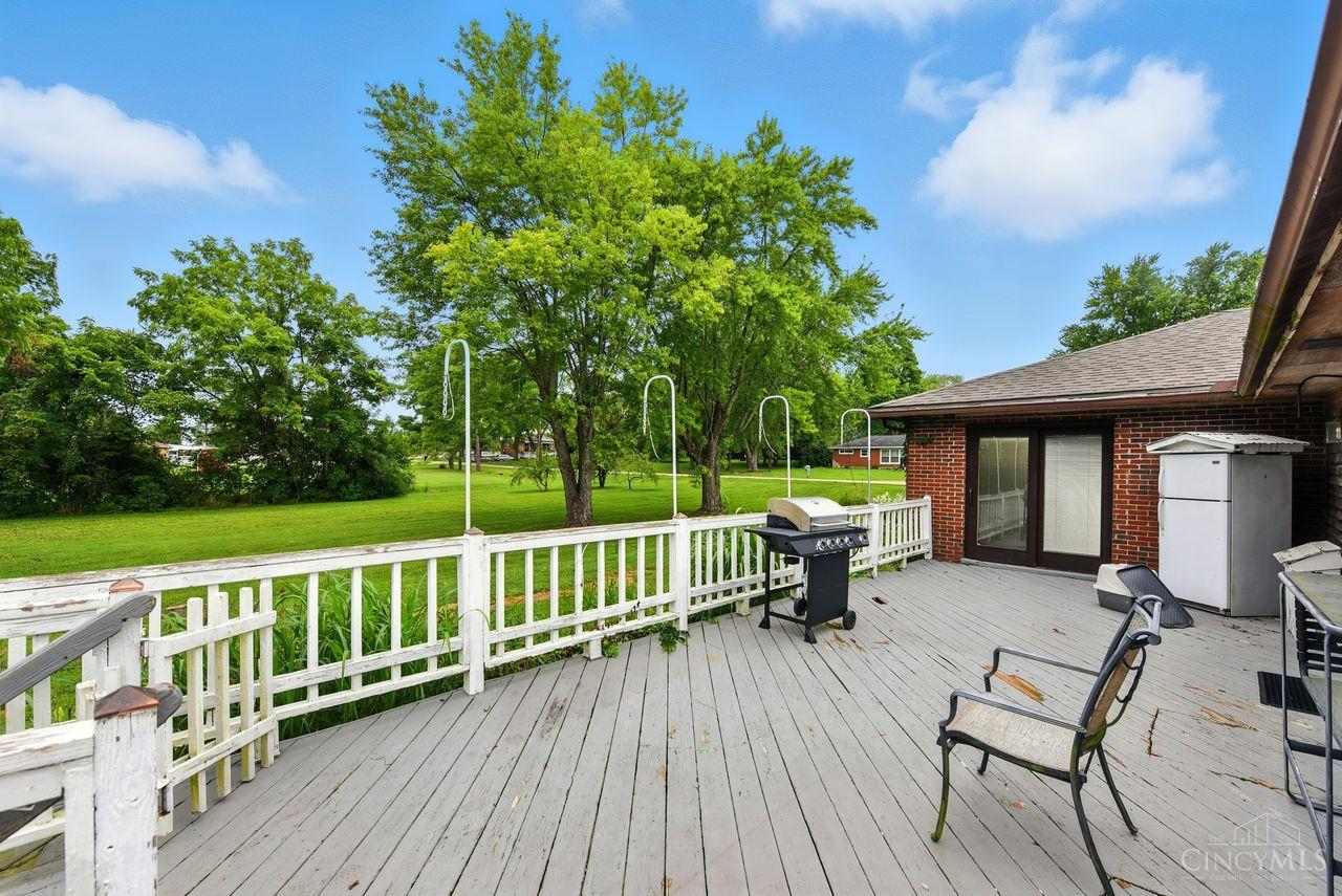 81 Grandview Drive