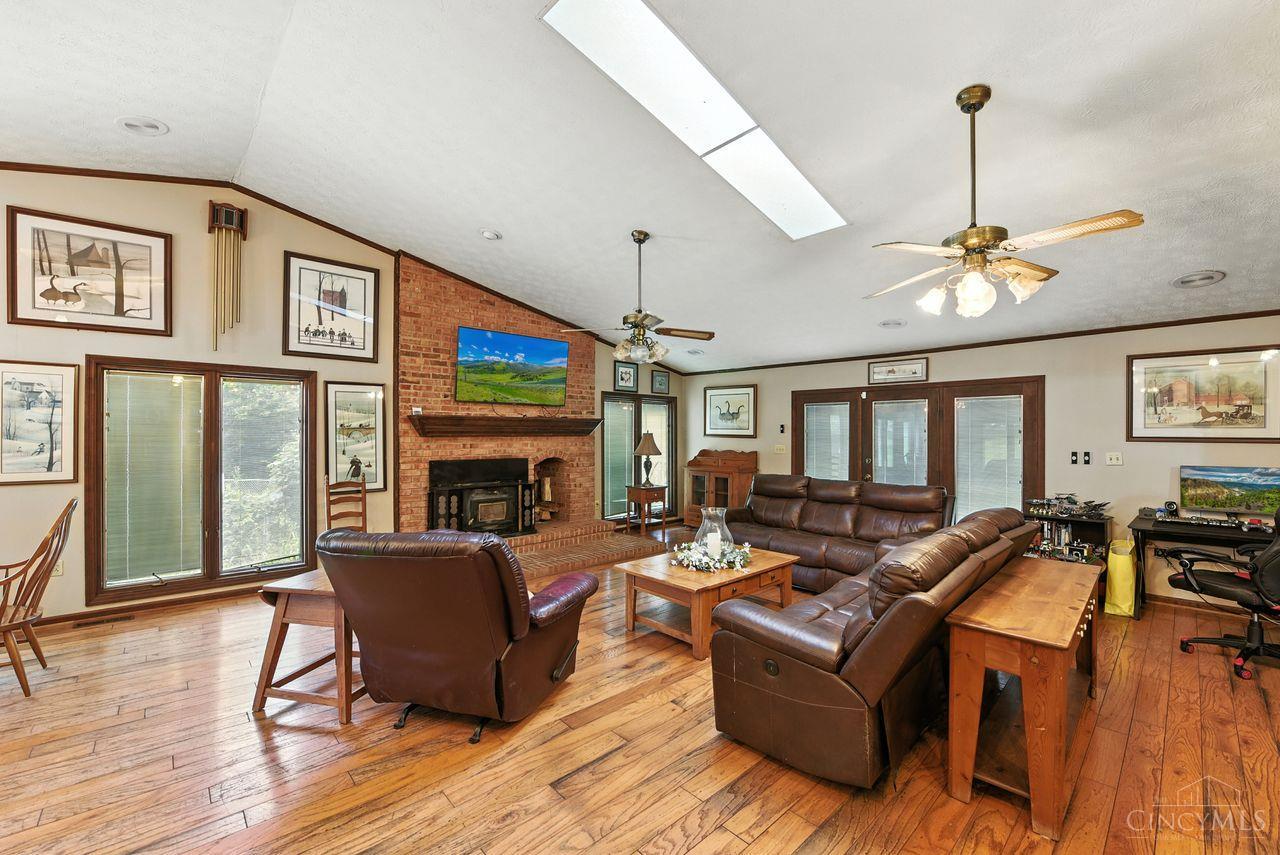 81 Grandview Drive