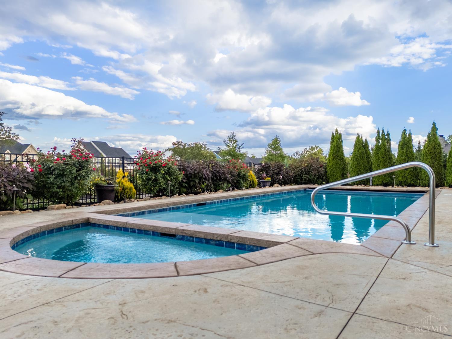 8074 Big Oak Circle