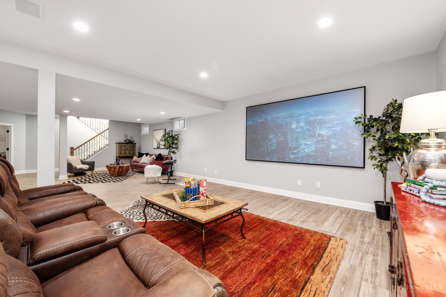 8074 Big Oak Circle
