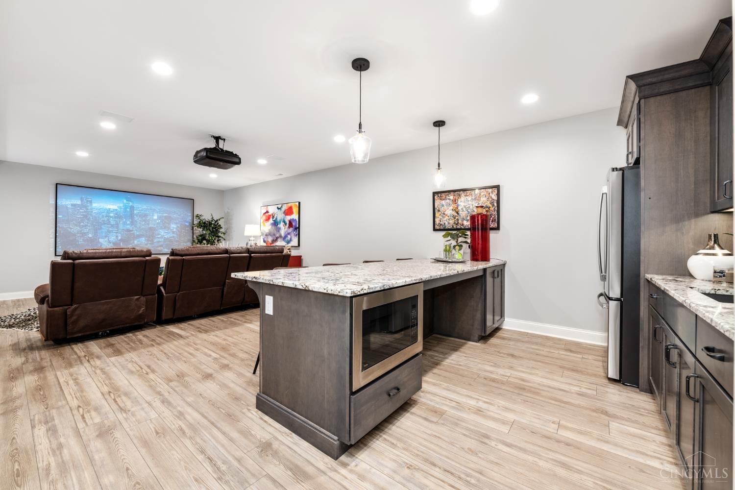 8074 Big Oak Circle