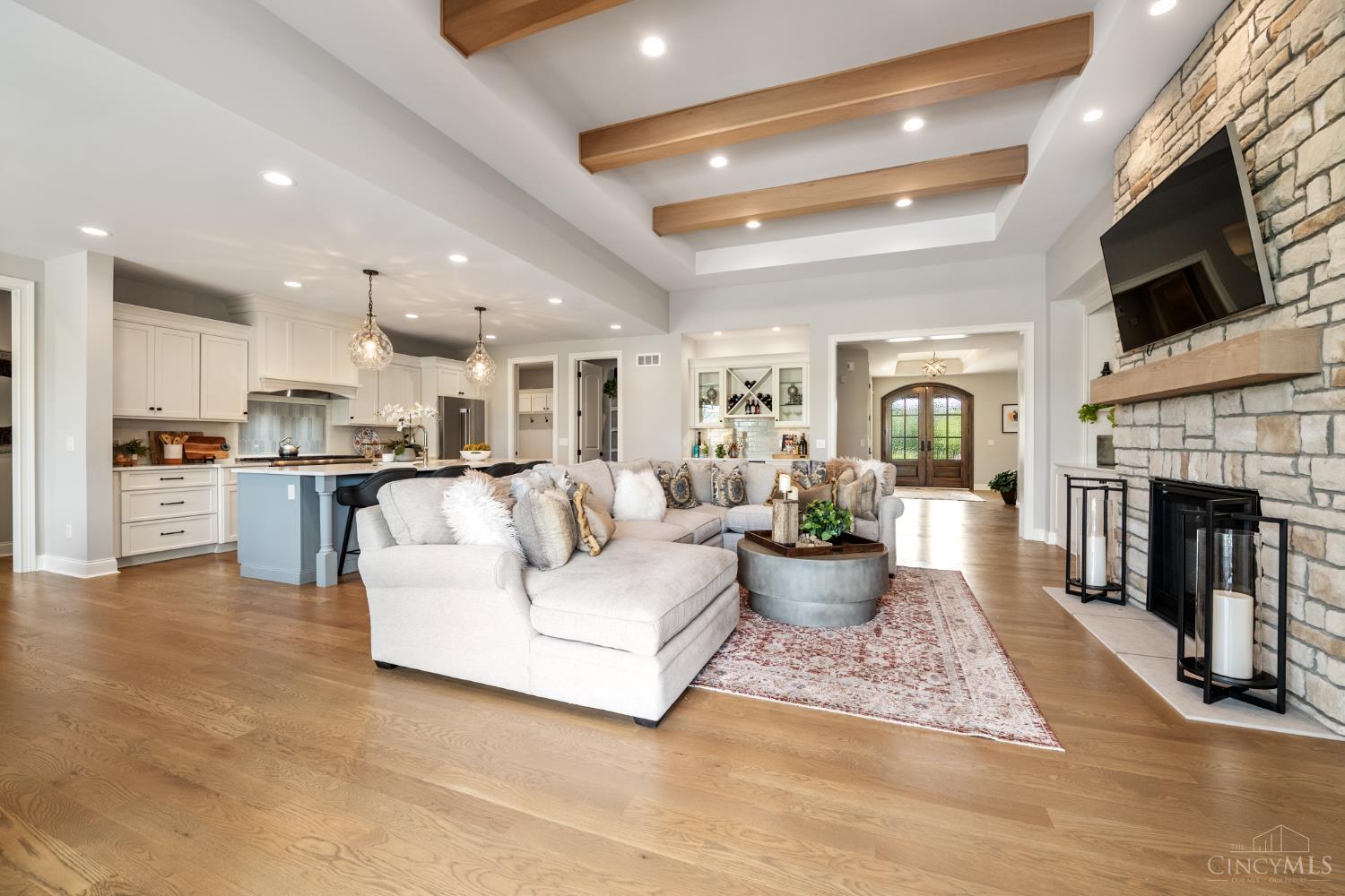8074 Big Oak Circle