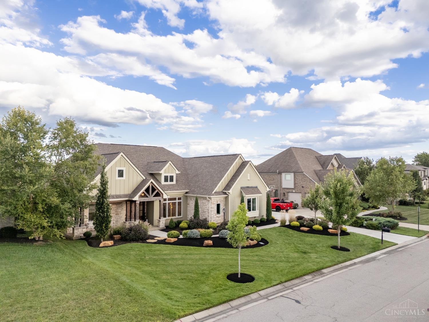 8074 Big Oak Circle