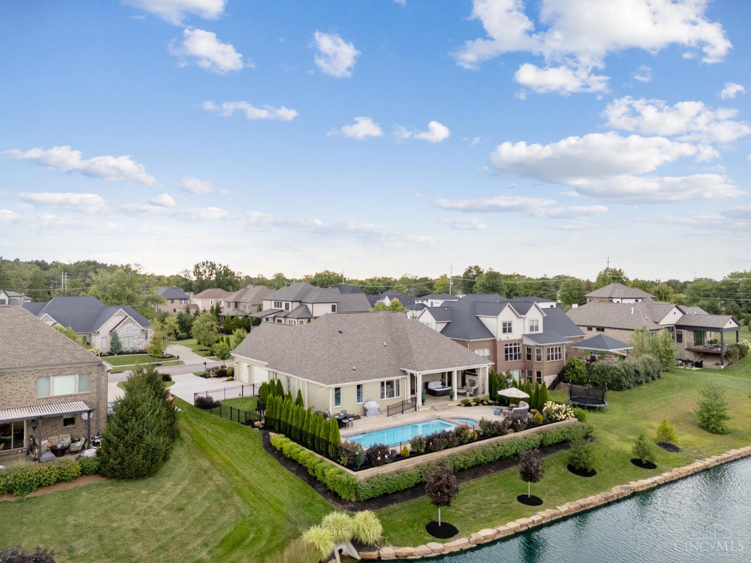 8074 Big Oak Circle