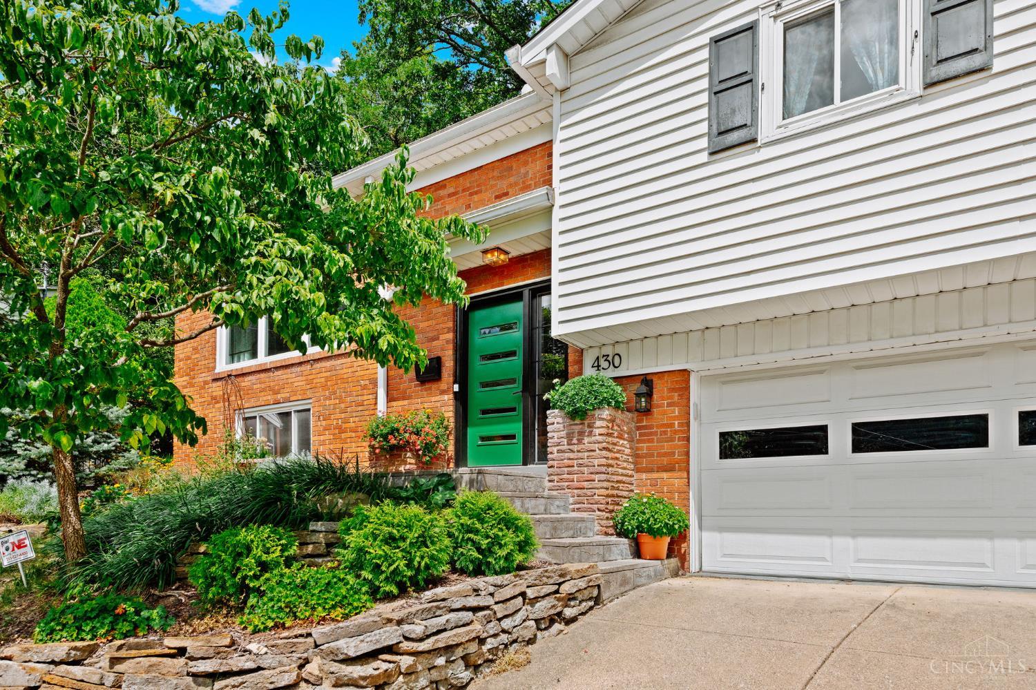 430 Heatherhill Lane