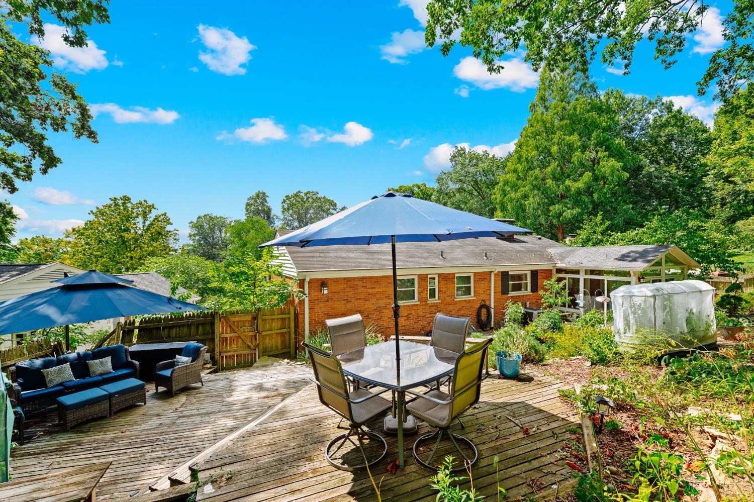 430 Heatherhill Lane