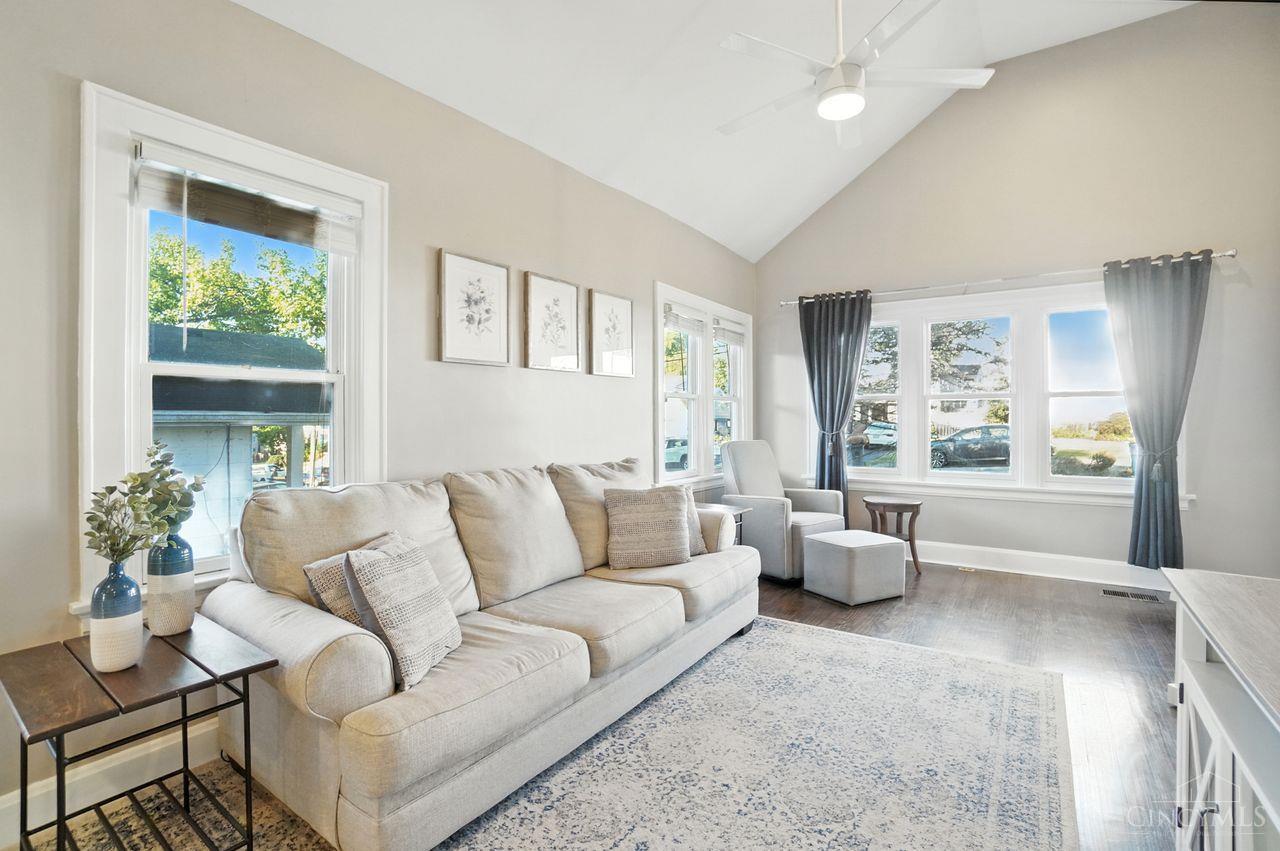 7238 Osceola Drive