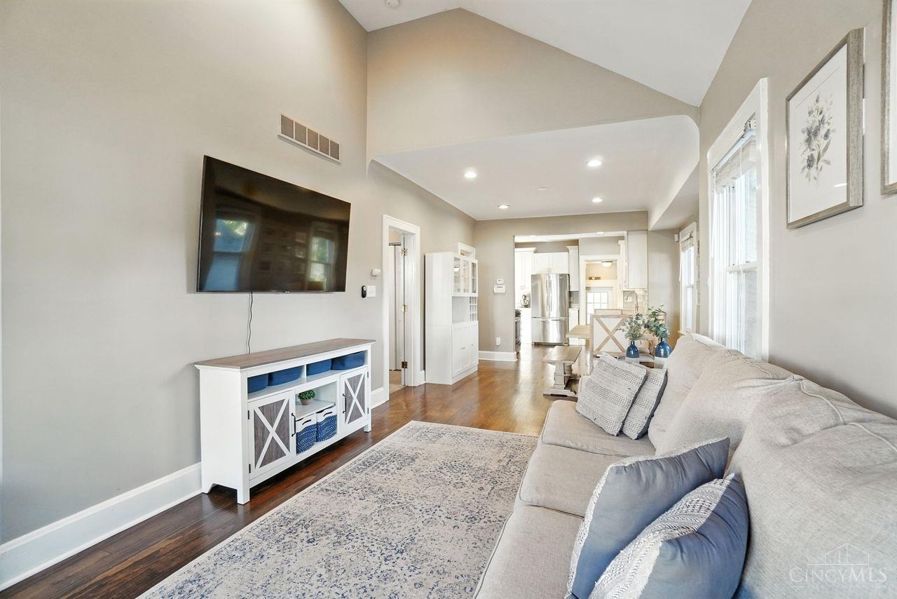 7238 Osceola Drive