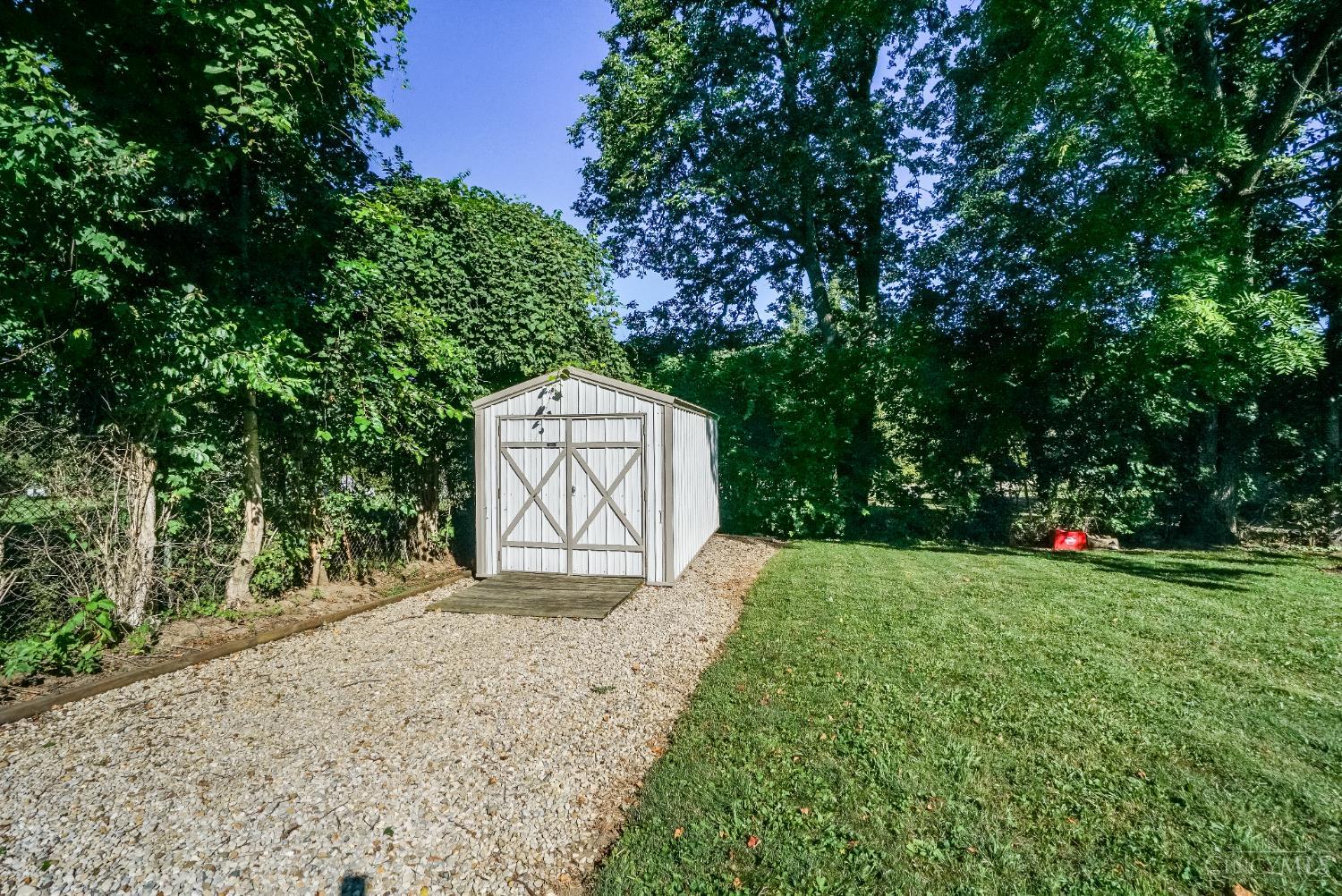 149 W Truesdell Street