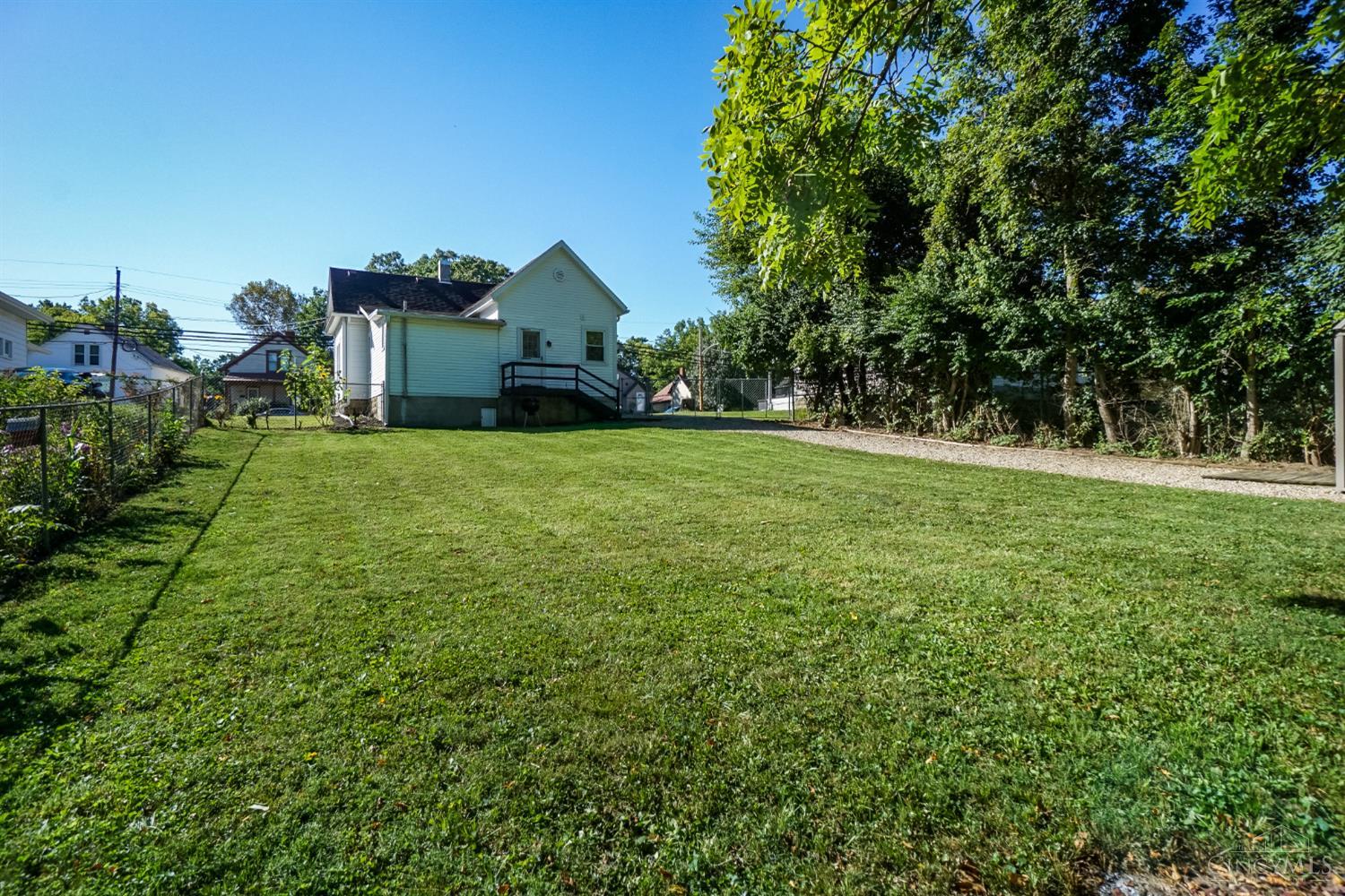 149 W Truesdell Street