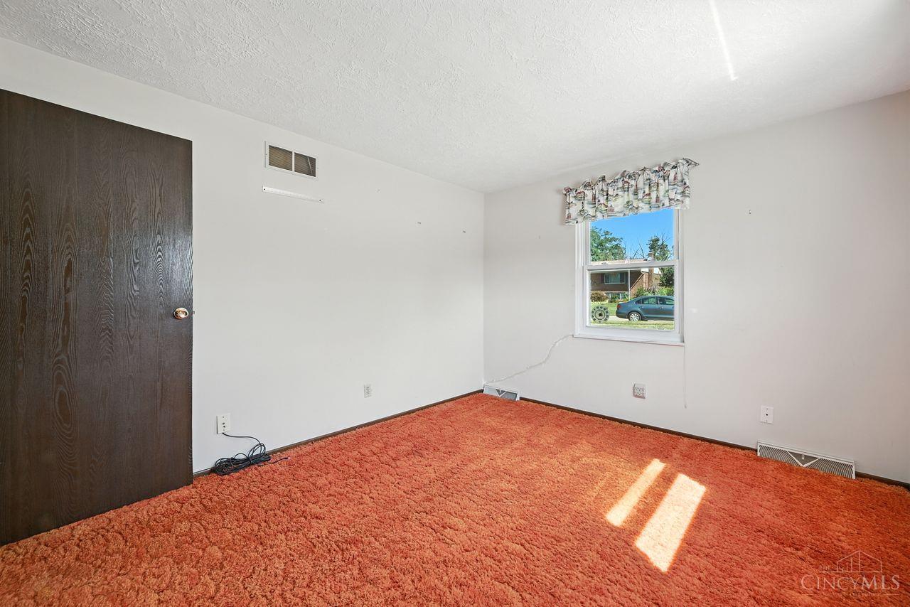 3731 Ridgedale Drive