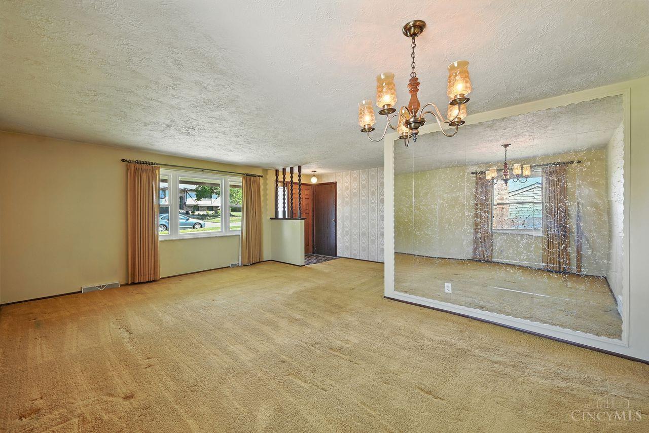 3731 Ridgedale Drive