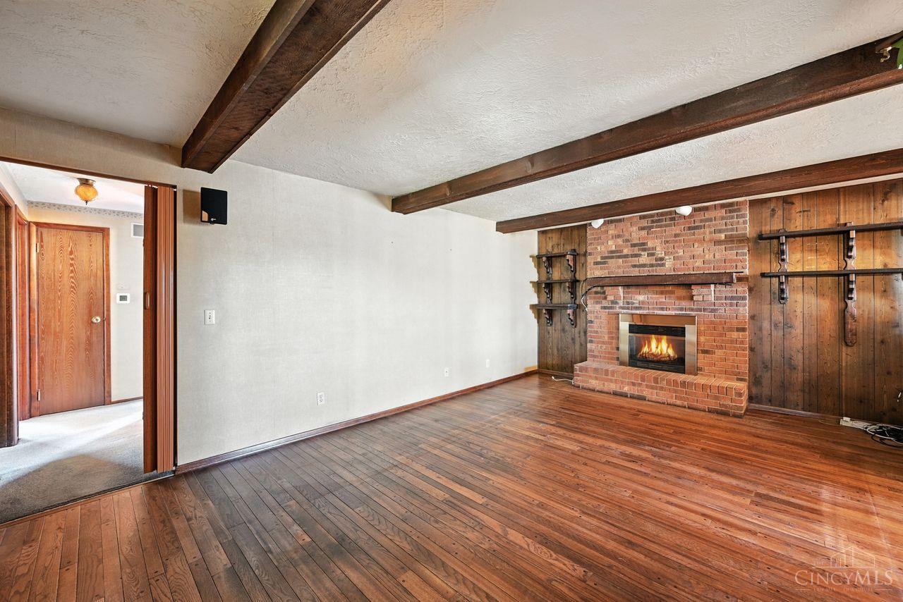 3731 Ridgedale Drive