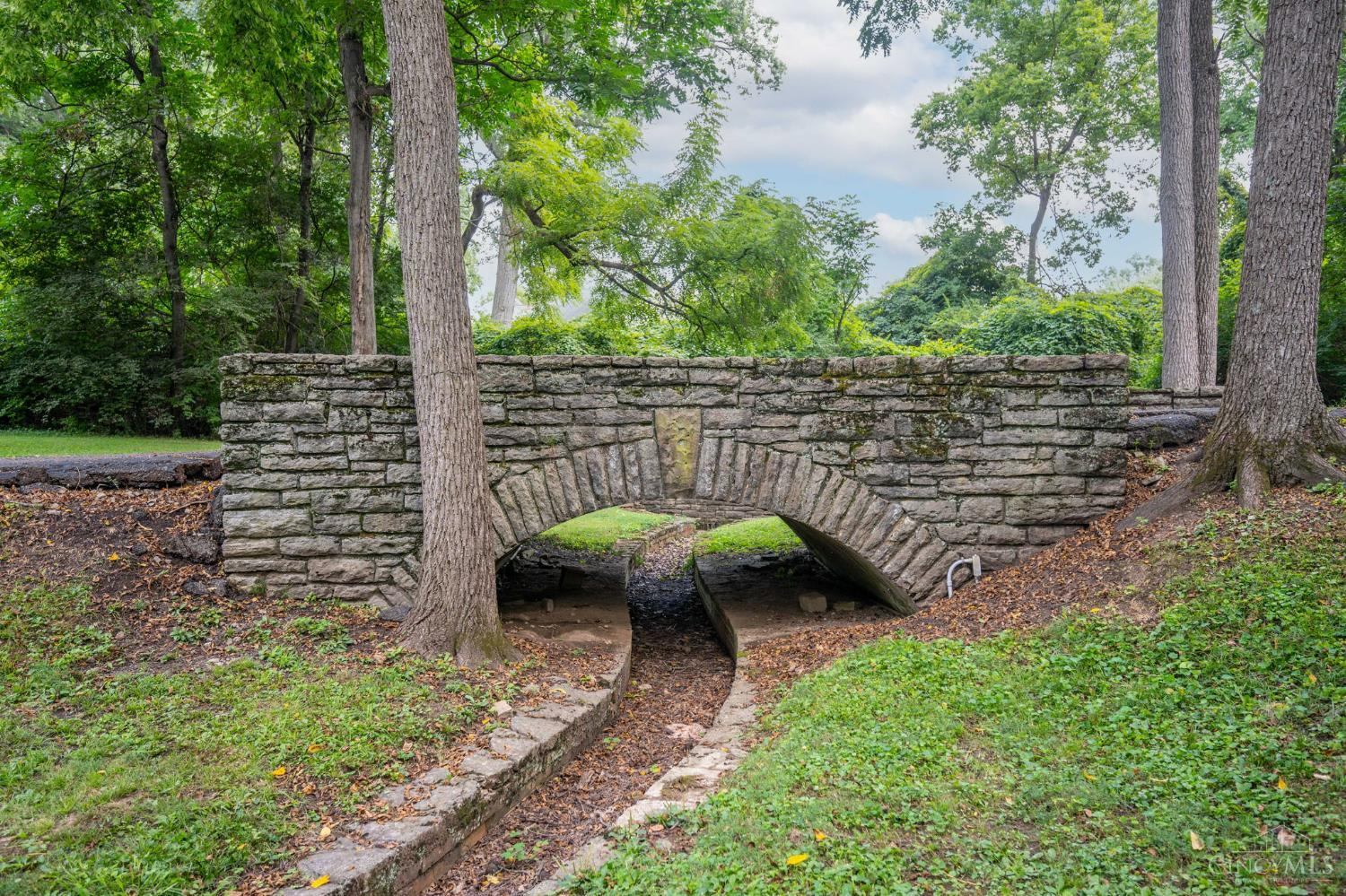 5114 Cleves Warsaw Pike