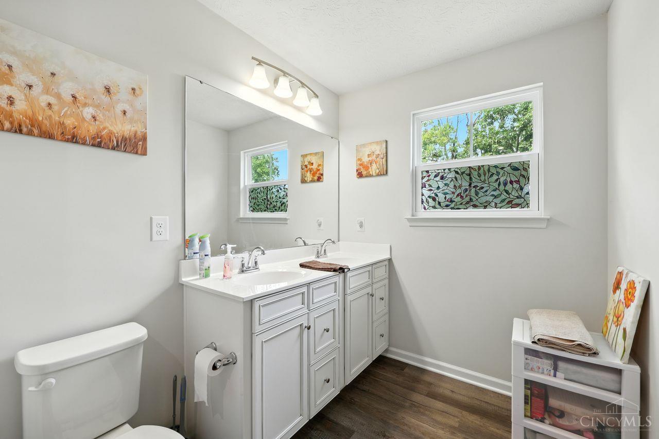 7113 Shady Brook Bend