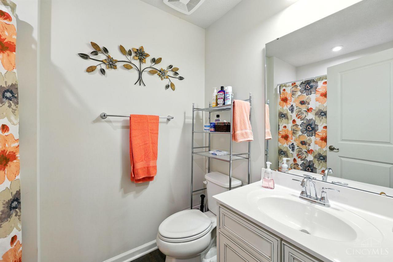 7113 Shady Brook Bend