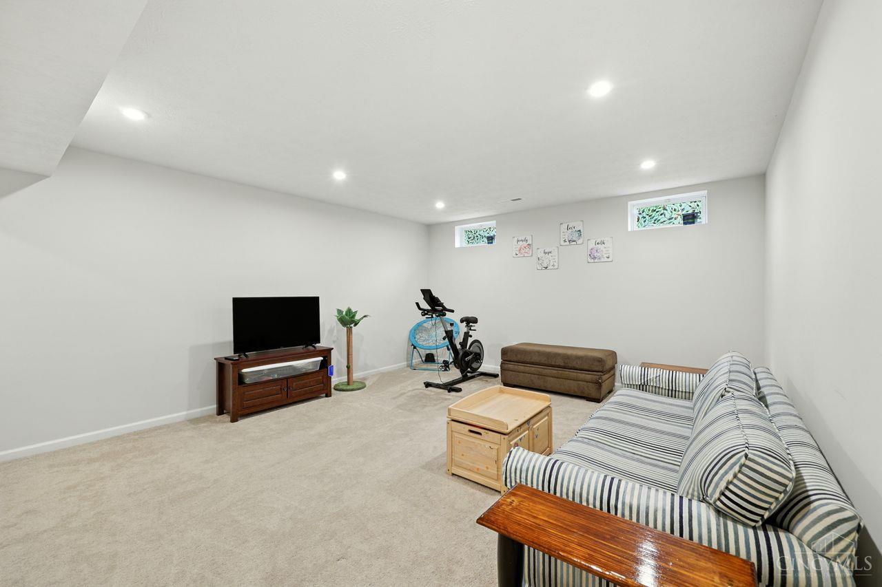 7113 Shady Brook Bend