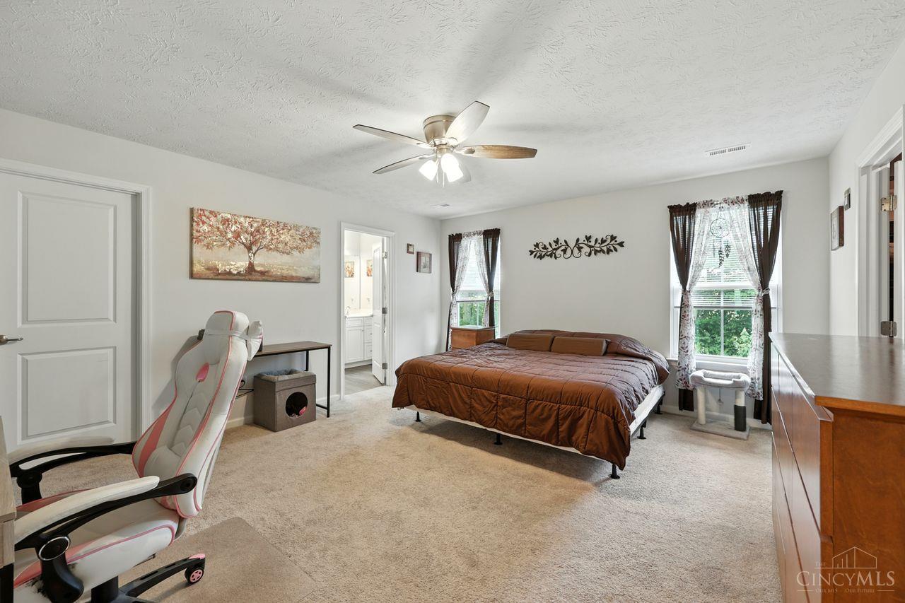 7113 Shady Brook Bend