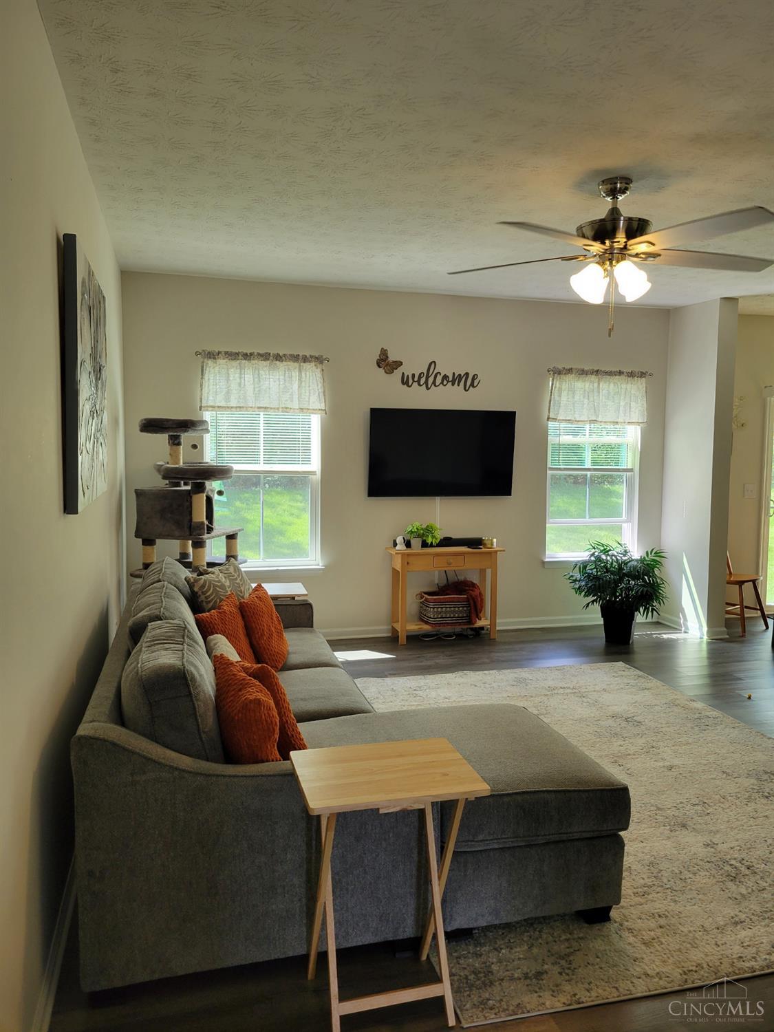7113 Shady Brook Bend