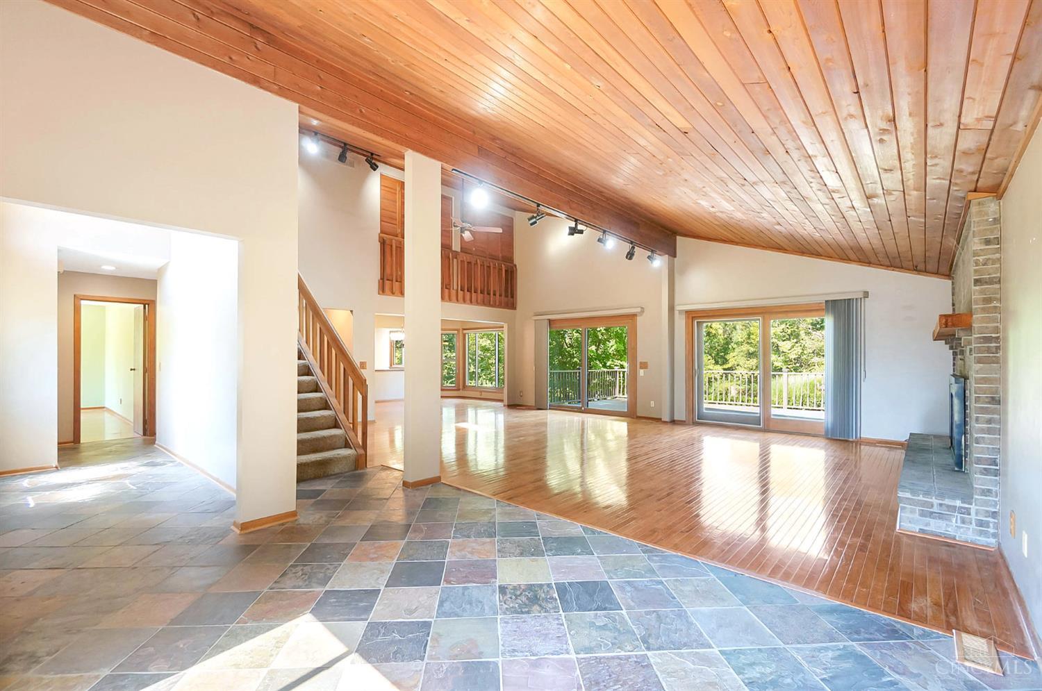 3129 Triplecrown Drive