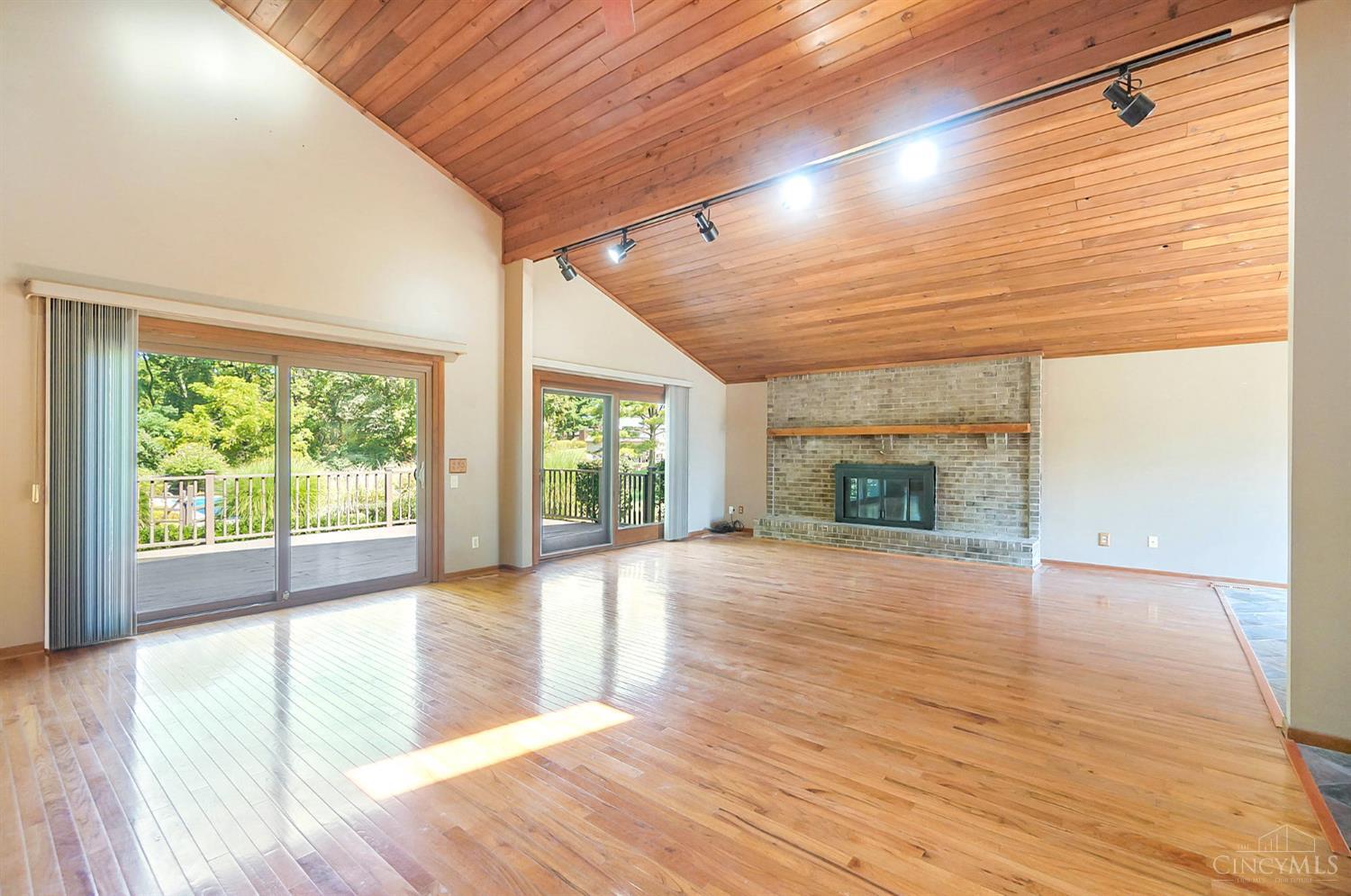 3129 Triplecrown Drive