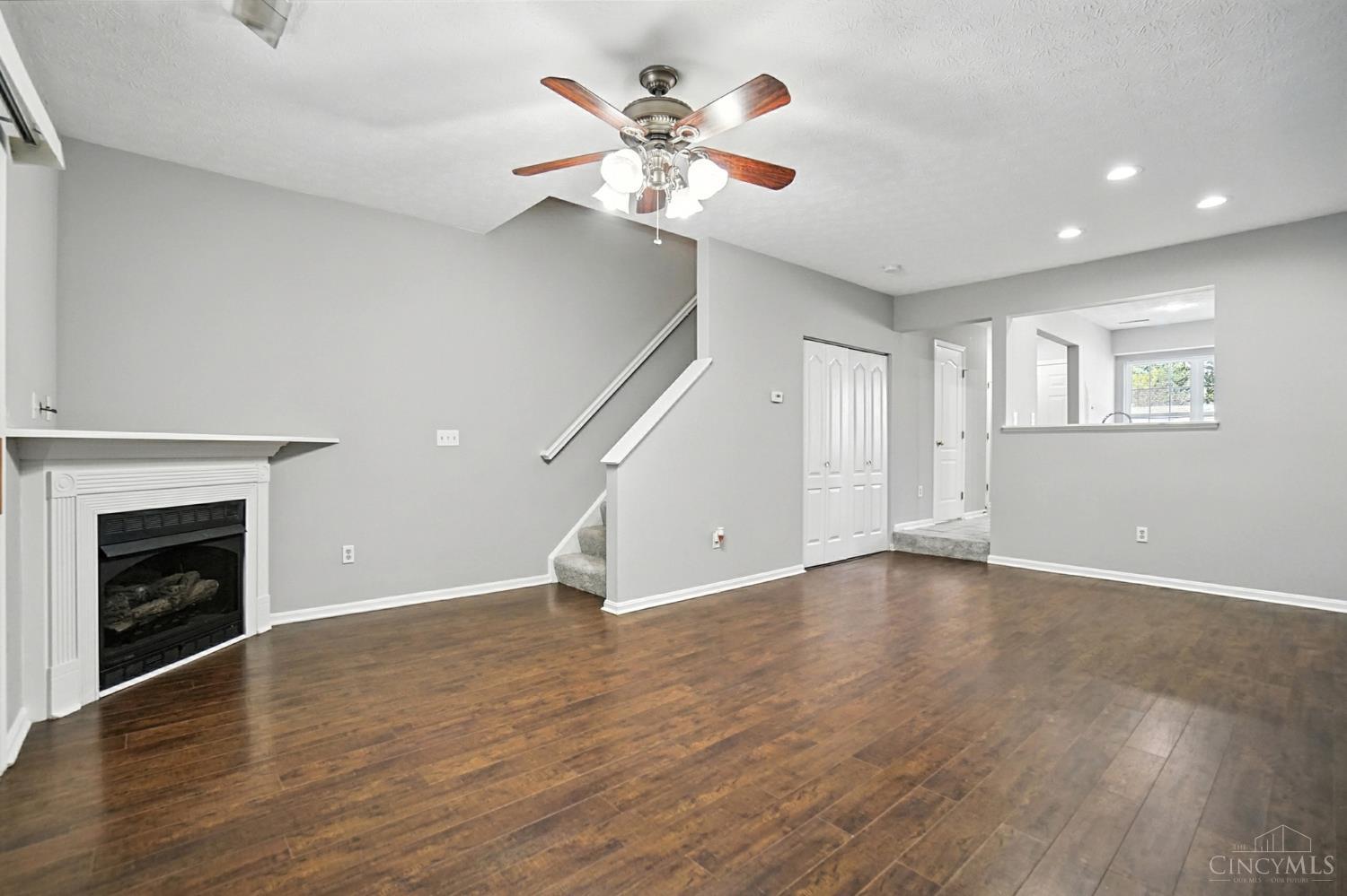 4207 Spyglass Hill