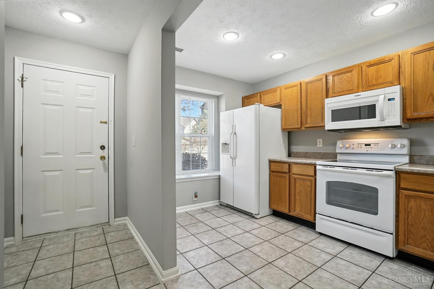4207 Spyglass Hill