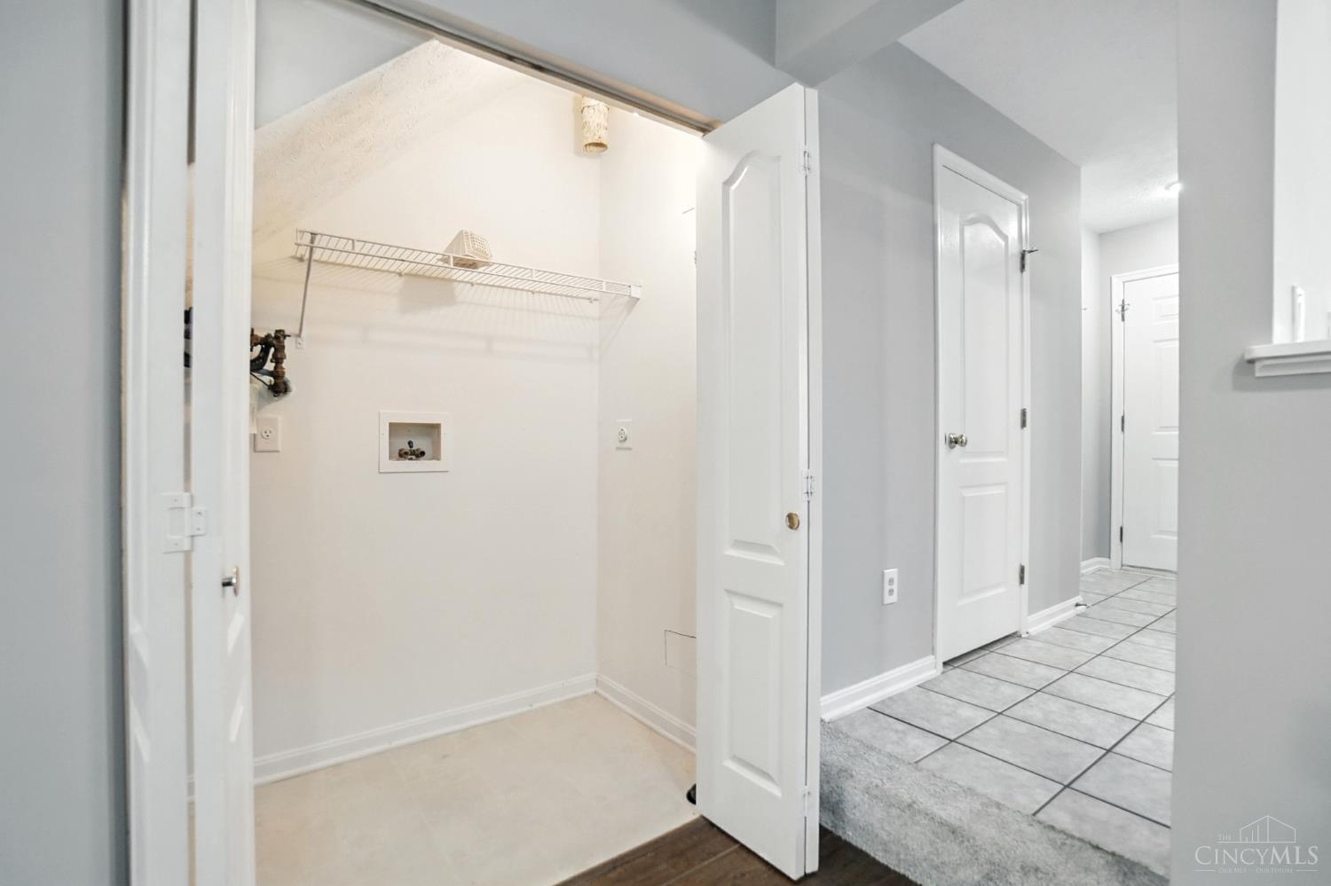 4207 Spyglass Hill