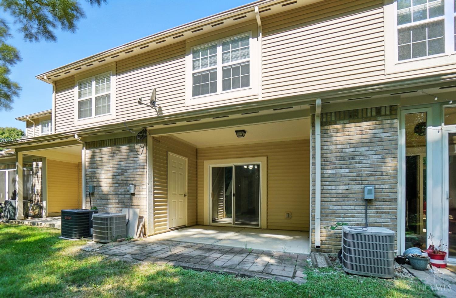 4207 Spyglass Hill