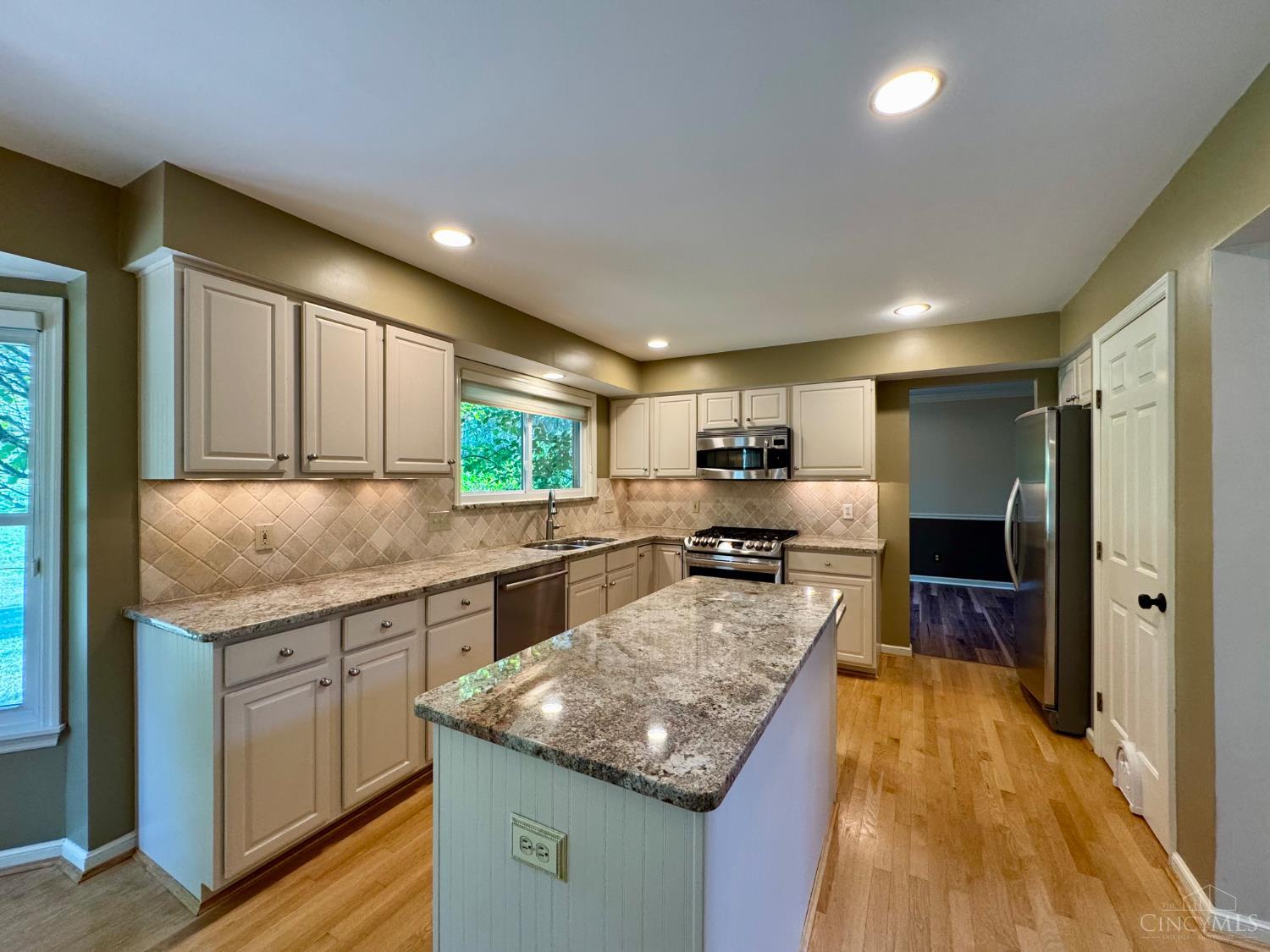7986 Tylers Way