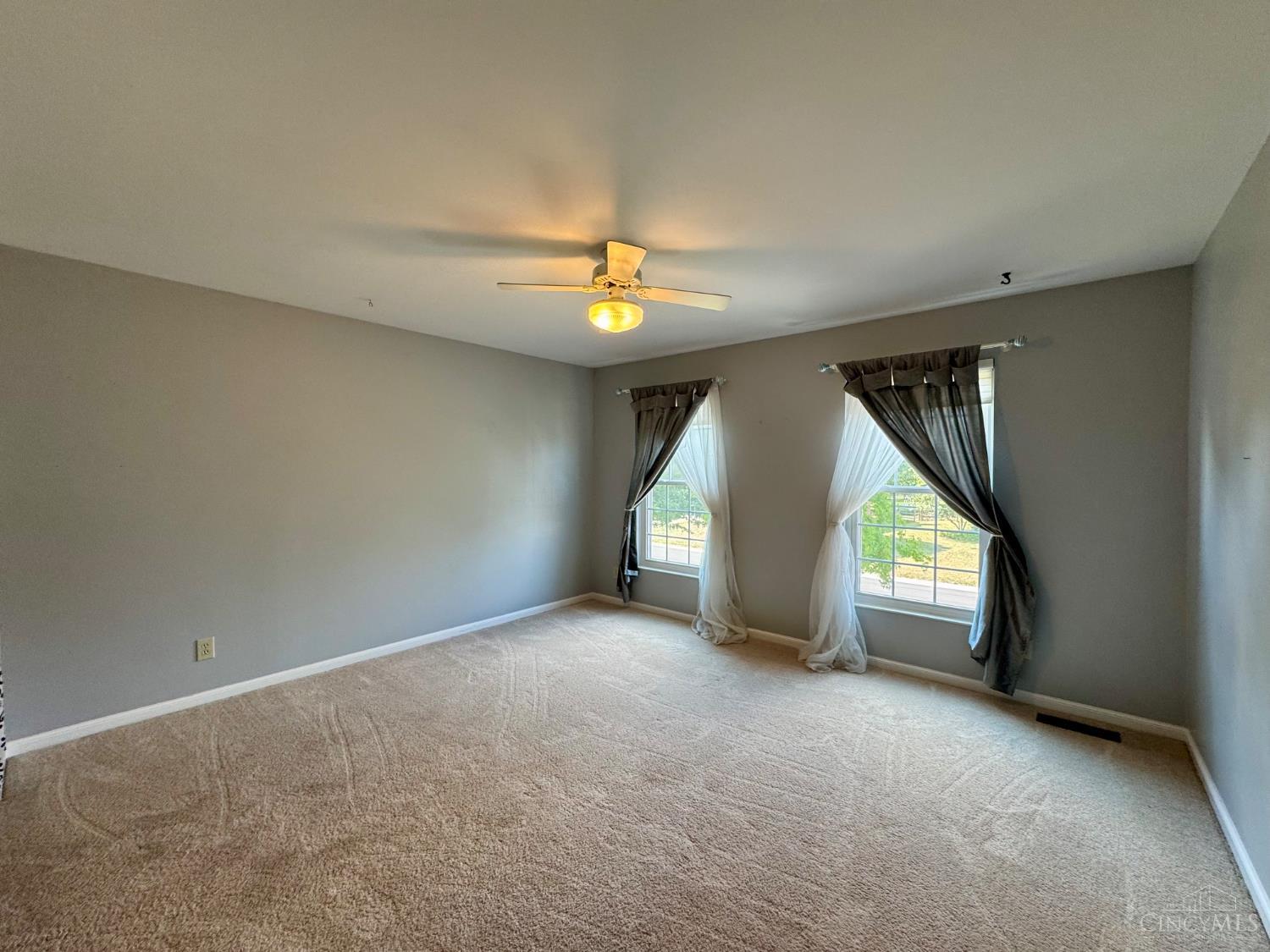 7986 Tylers Way