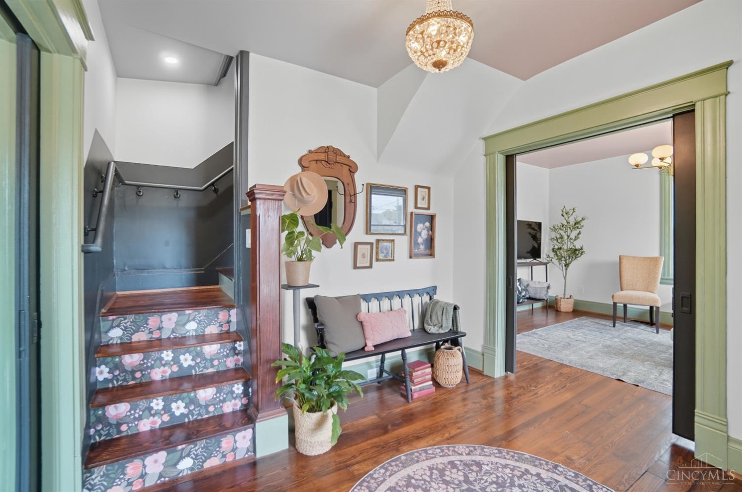 4250 Schenck Avenue
