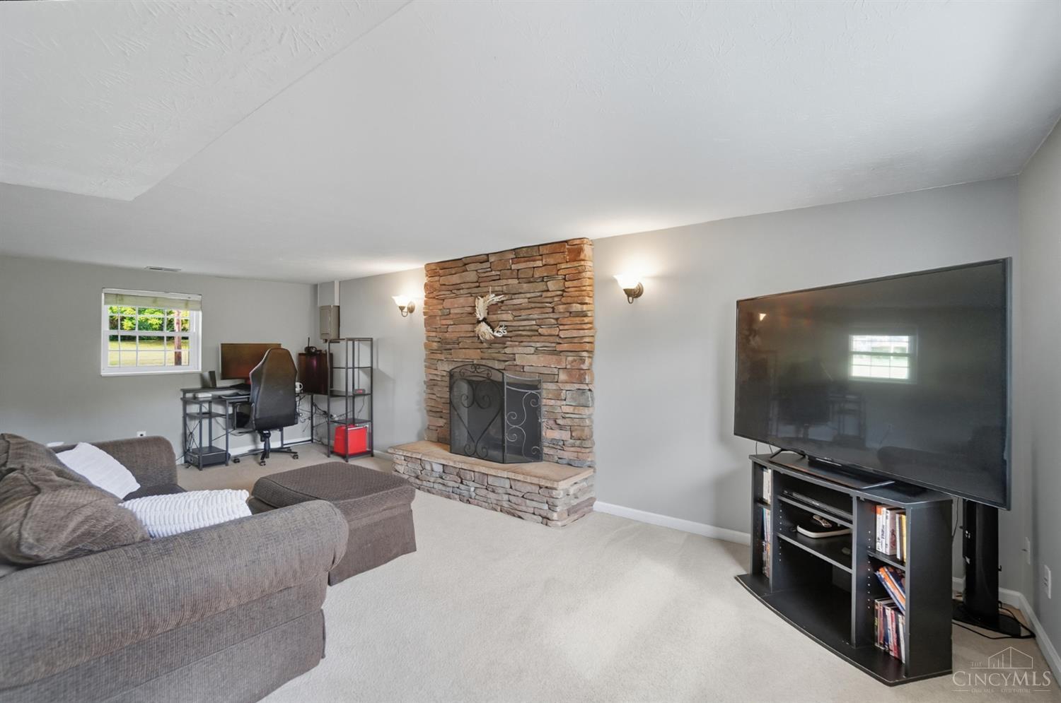 5954 Ricky Drive