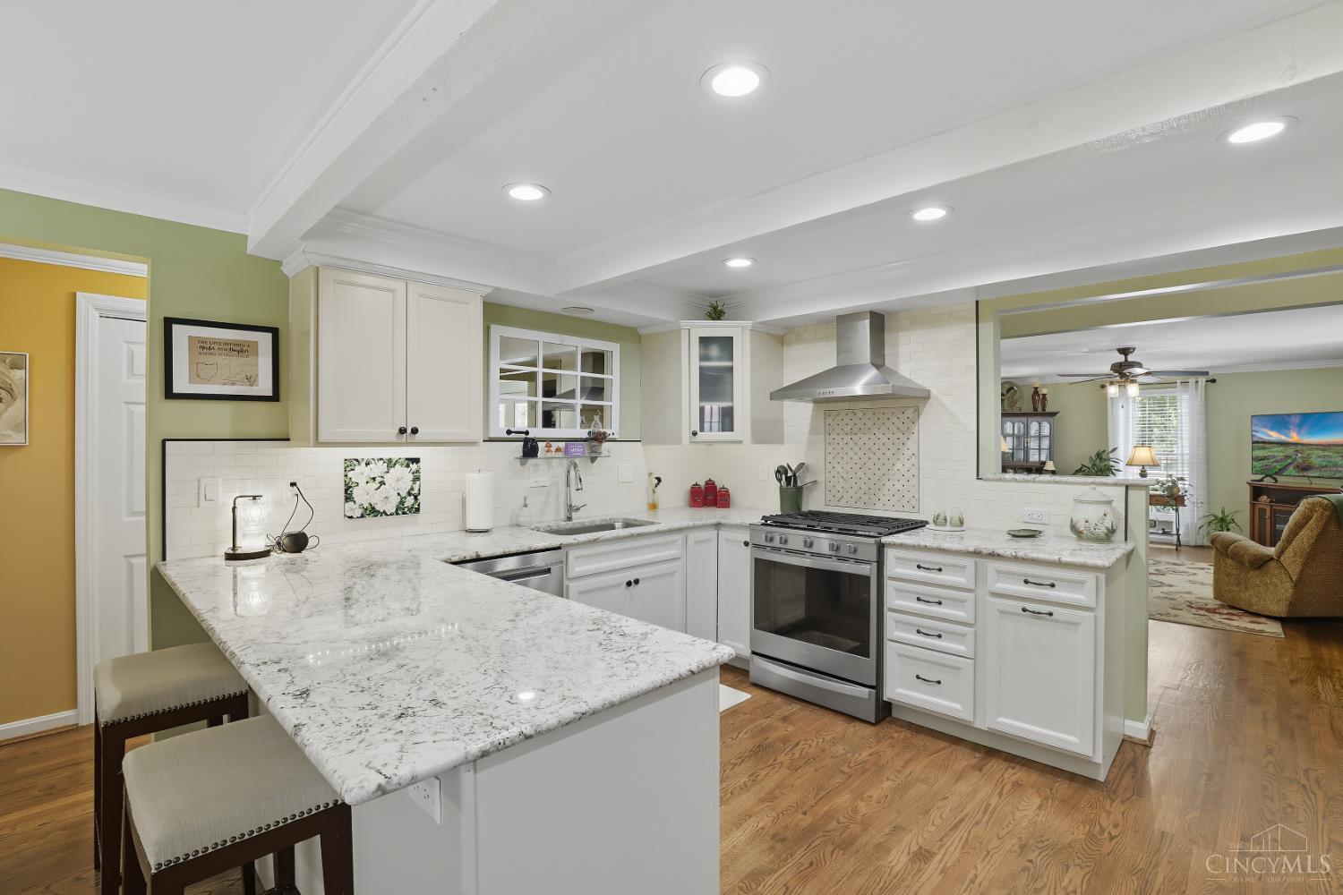 8038 Eastdale Drive
