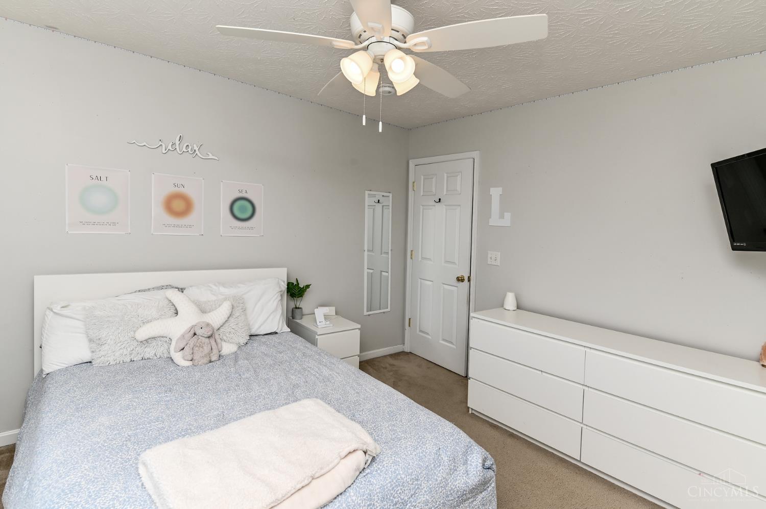 5717 Pepperridge Court