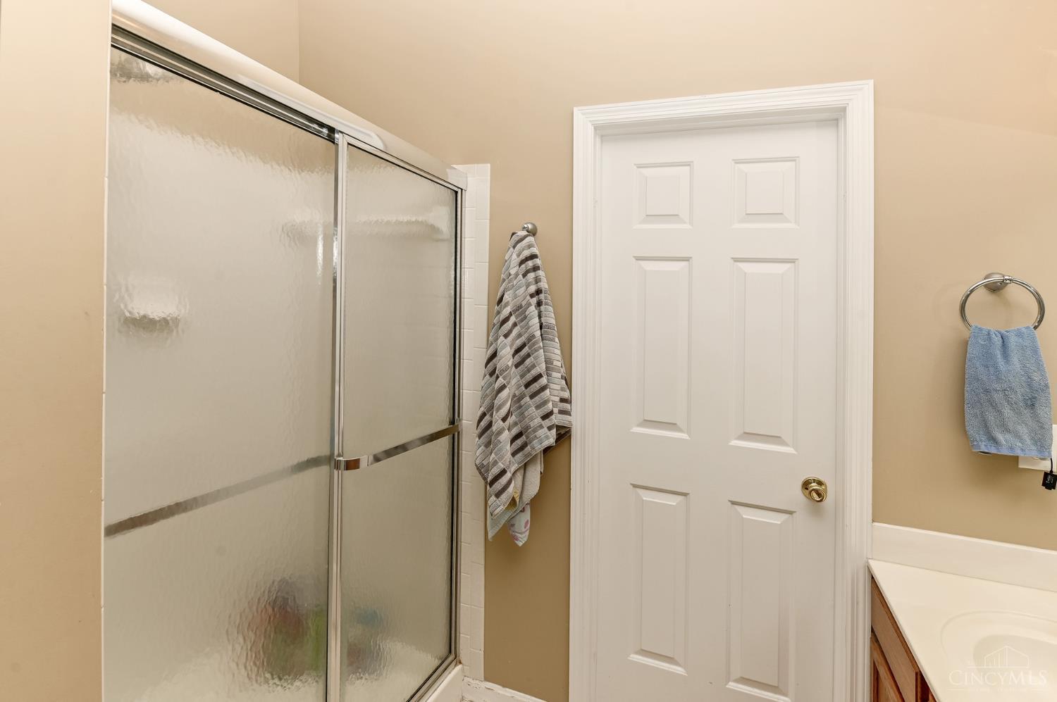 5717 Pepperridge Court