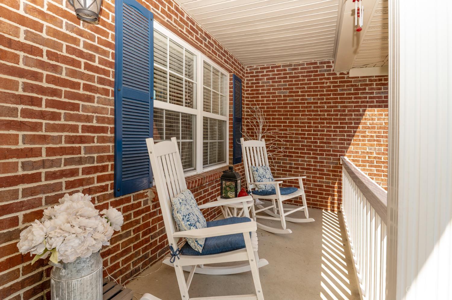 5717 Pepperridge Court