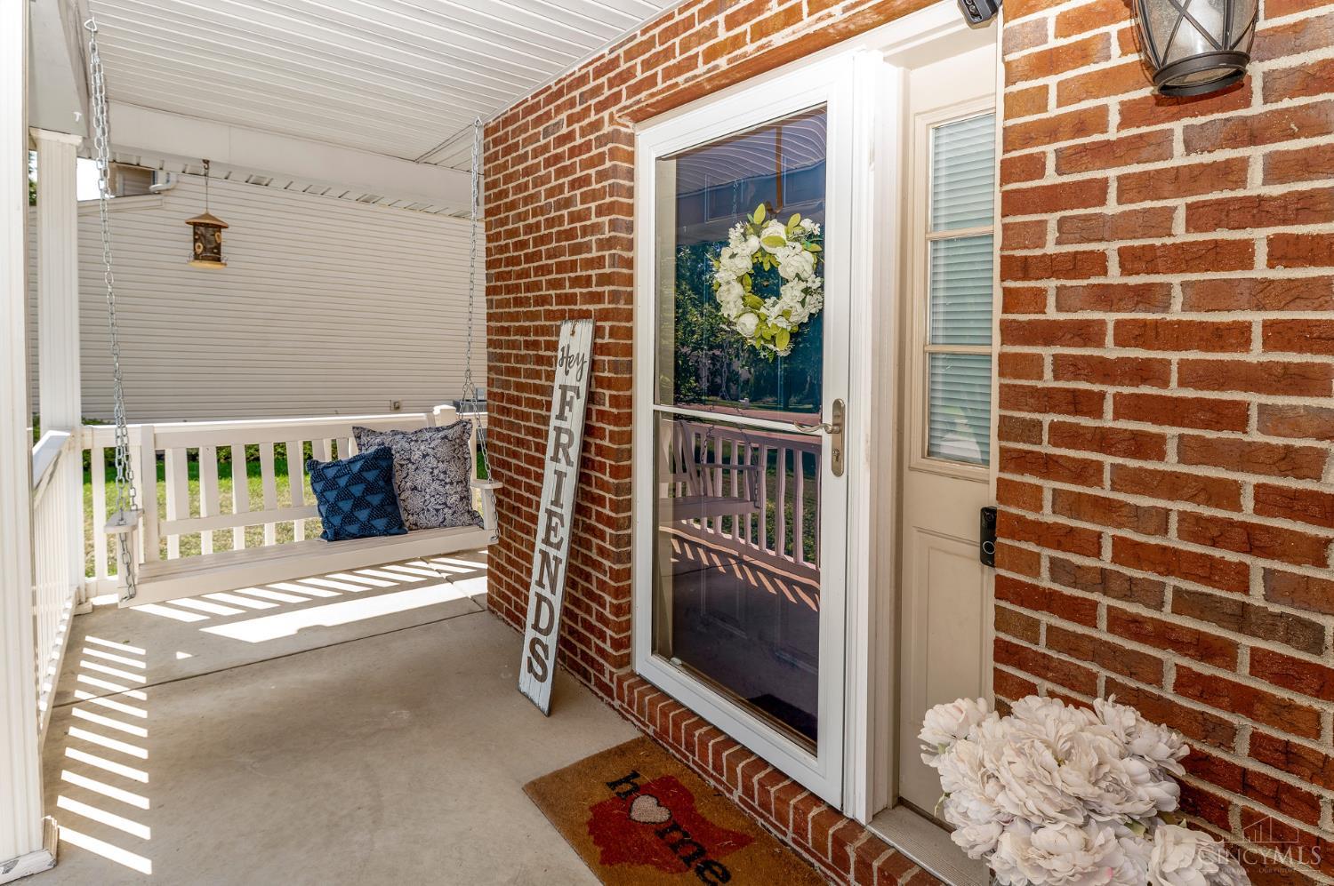 5717 Pepperridge Court