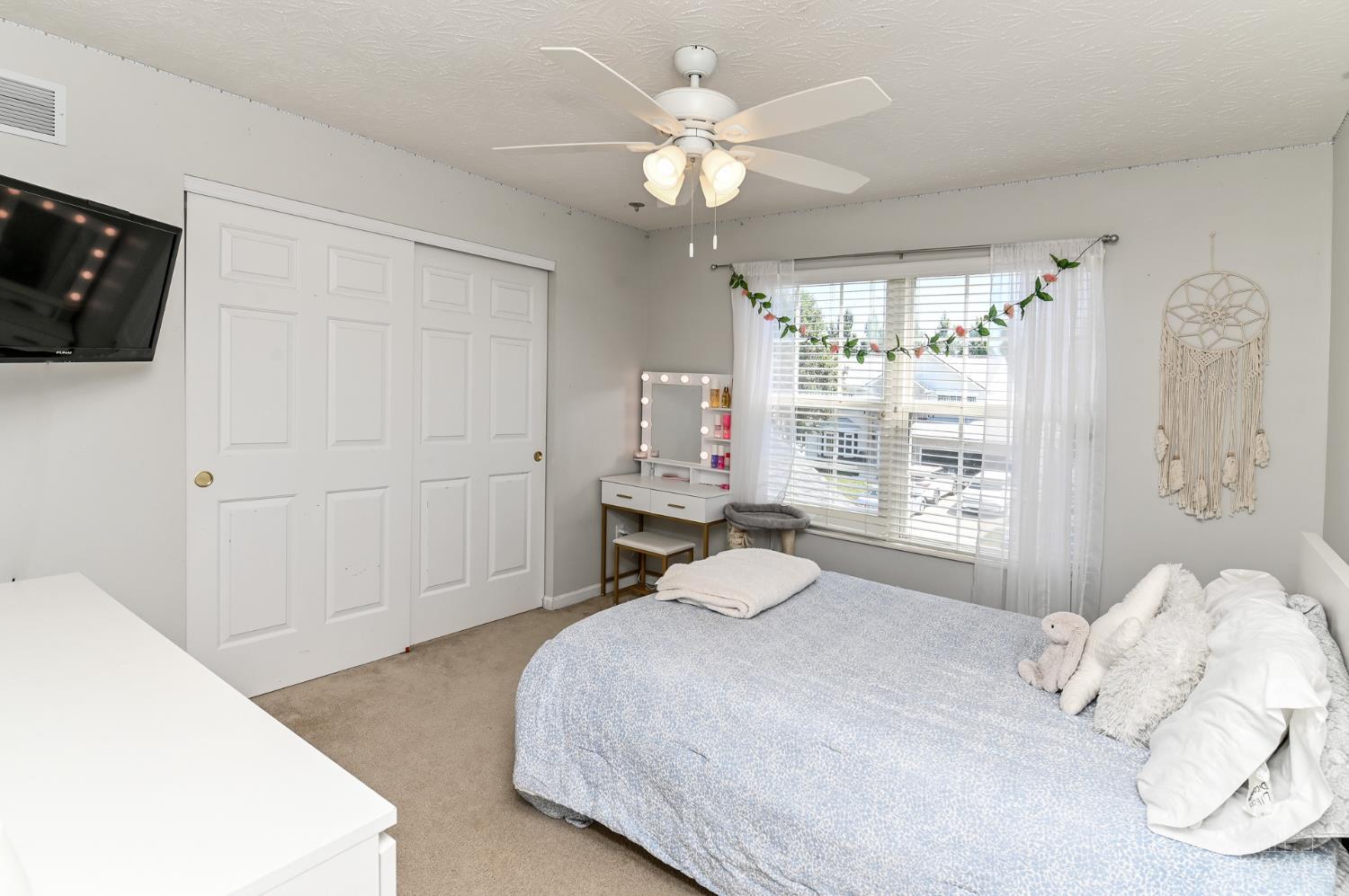 5717 Pepperridge Court