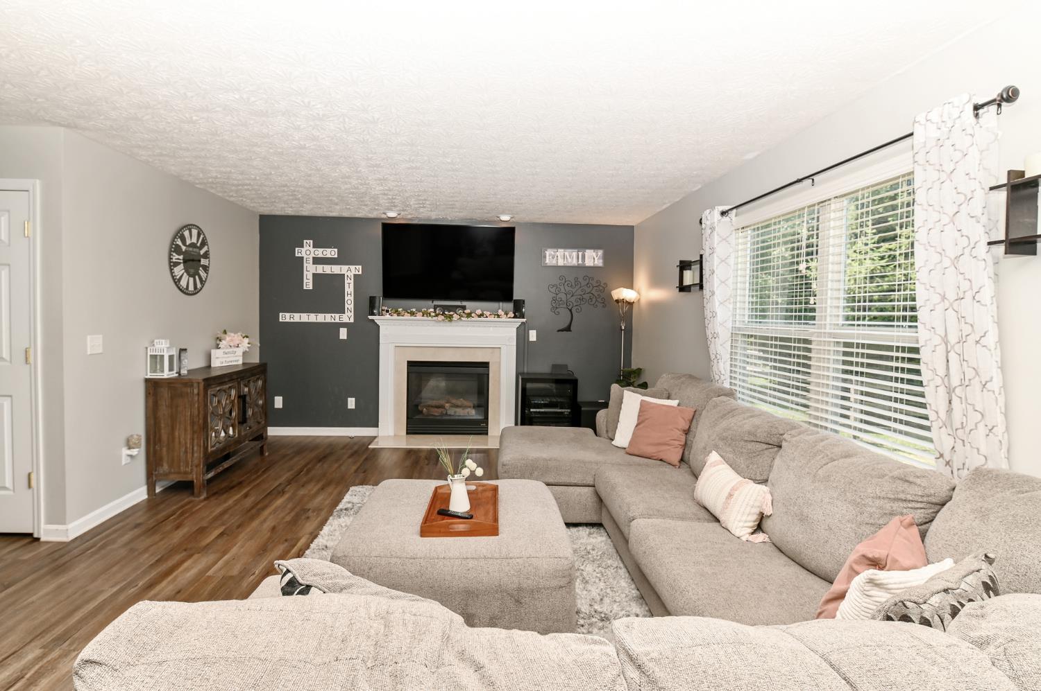 5717 Pepperridge Court